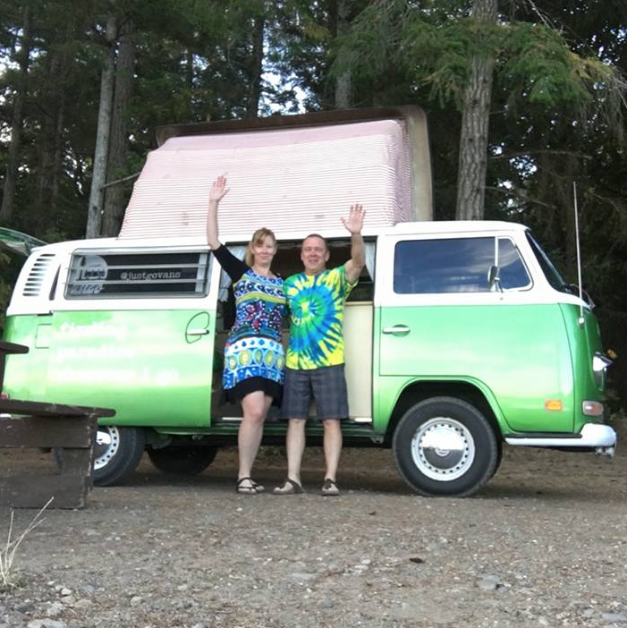 campervan camper van rental rentals trailer motorhome westfalia westy westie nanaimo victoria tofino north america bc best cheap option justgo vans